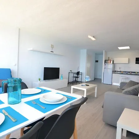 12 Soles Apartment Alicante