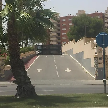 12 Soles דירה *
